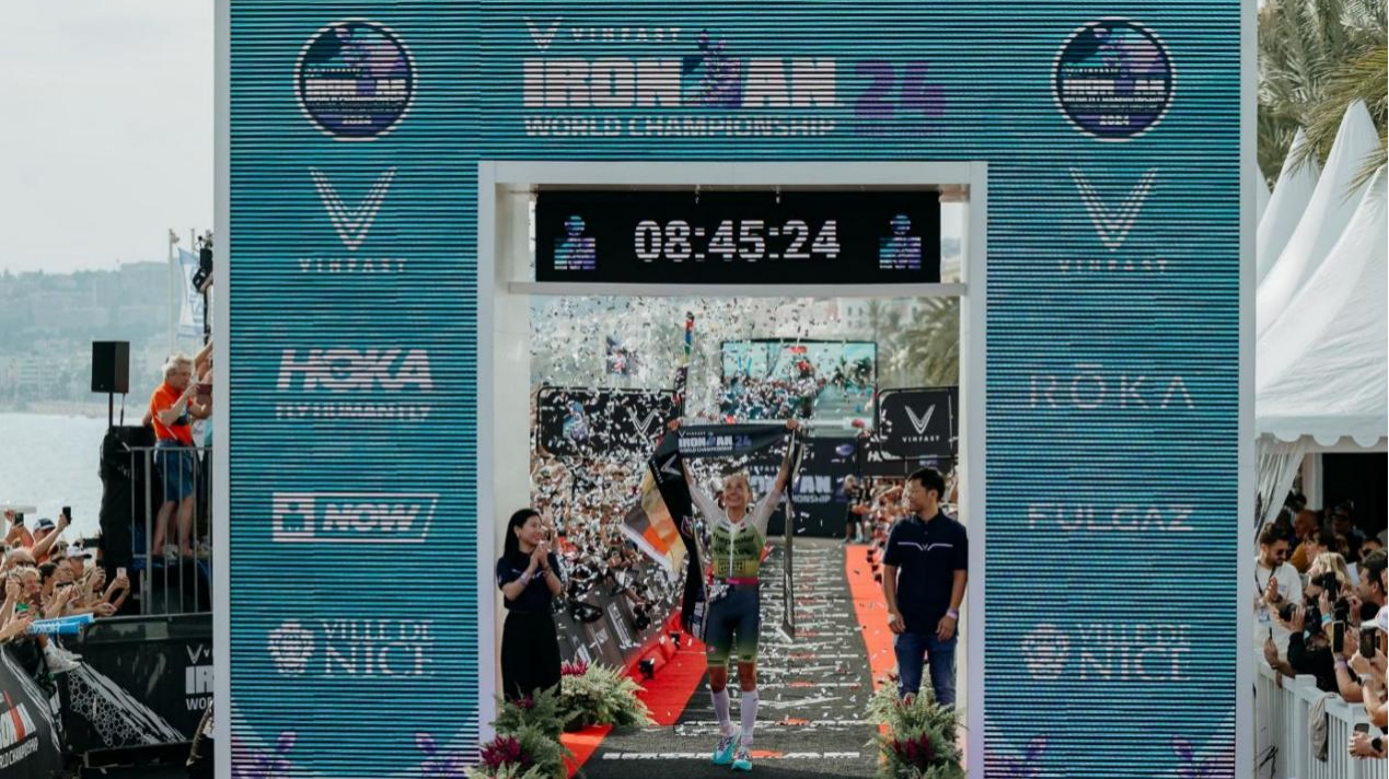 Laura Philiph's triumph at IRONMAN World Championship in Nice jp