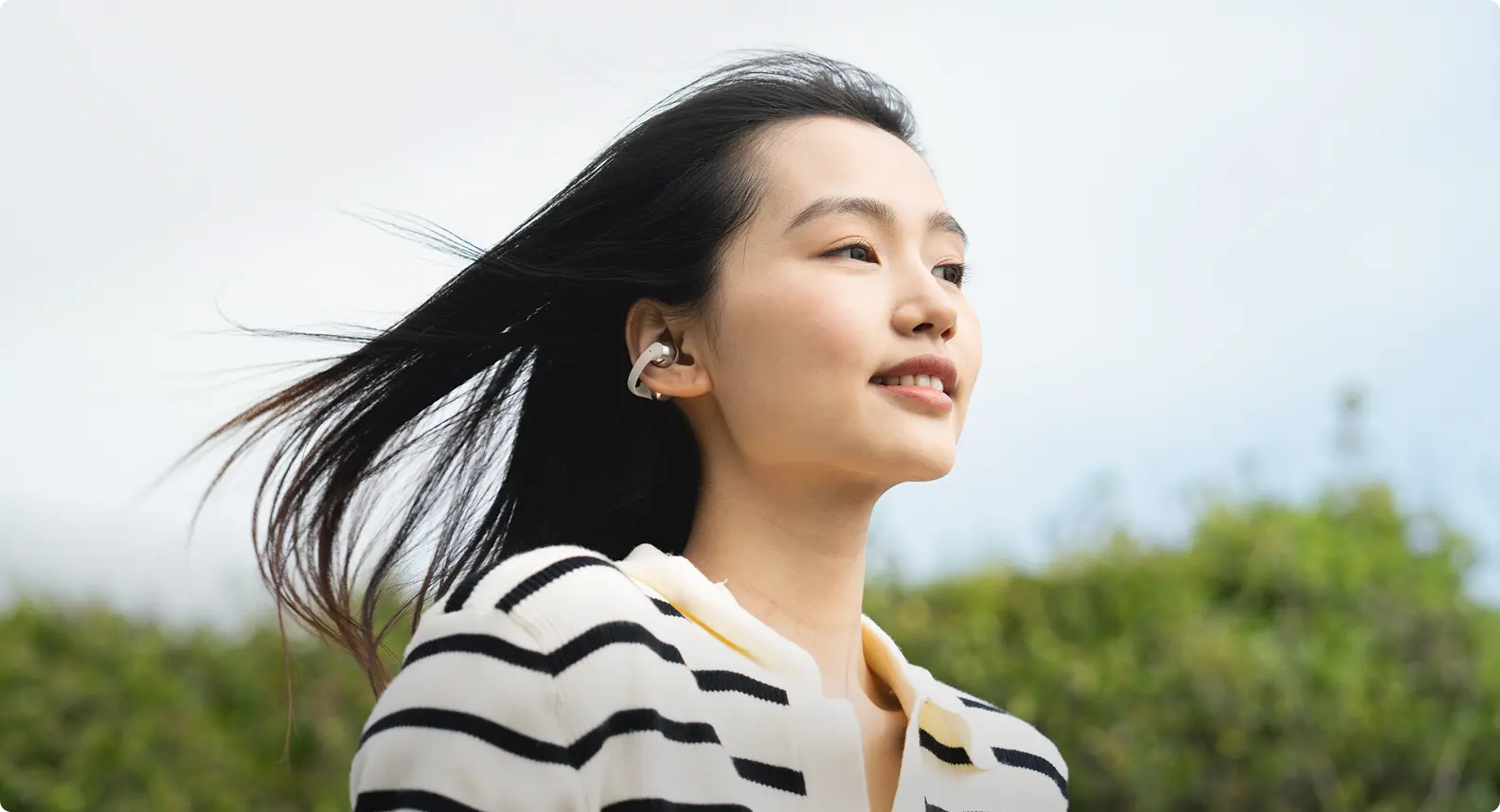 耳をふさがない開放感